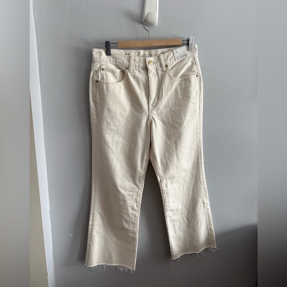 J.Crew ’84 Kick Out Jeans Size 27 Cream Cropped Flare Raw Hem NWT